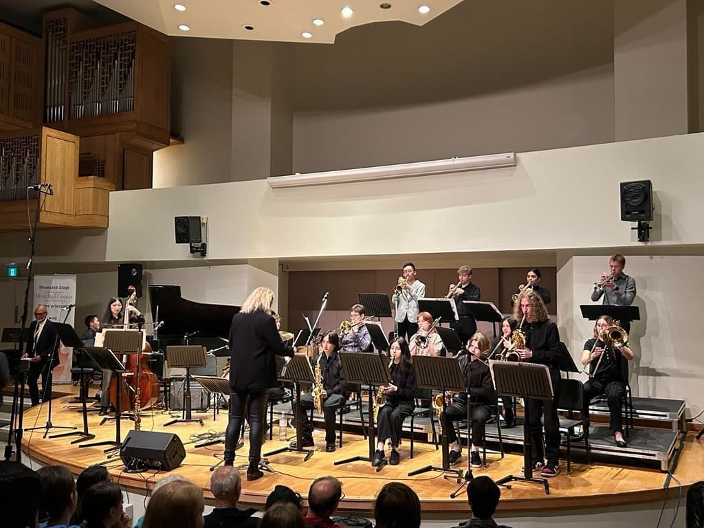 Jonathan Graydon performing lead trumpet with the Conn-Selmer Centerstage Jazz Band